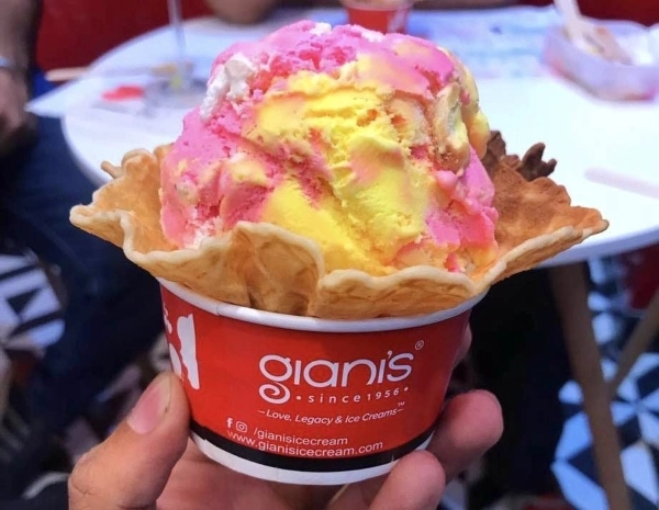 Giani's Ice Cream