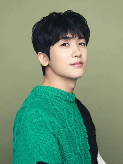 Park Hyung Sik 