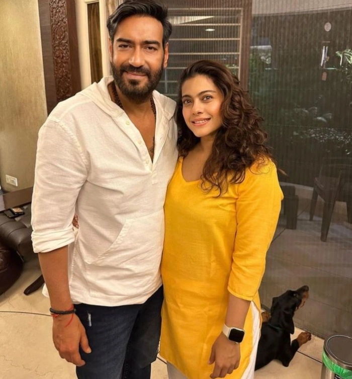 Ajay Devgan and Kajol (7 Years Difference)